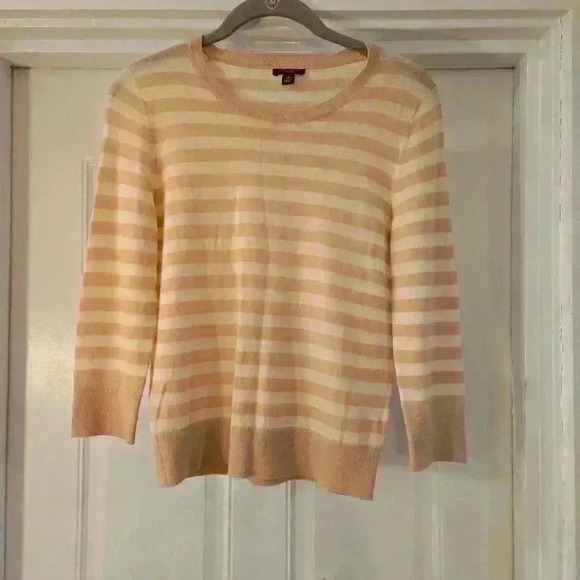 Ann Taylor Womens Sweater 100% Merino Extrafine Wool Small Petite - Picture 1 of 7